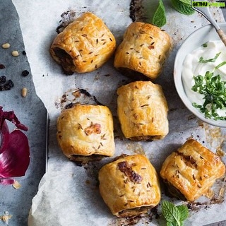 Matt Preston - 702 Likes - We Love Sausage Rolls!
Read my feature with @MichelleSouthancooks from @taste_team/ @dailytelegraph on the best new sausage rolls via the link in bio above.
Includes Green Curry Thai style sausage rolls, Mo’Rockin’ Sausage Rolls and more, more, more!
#tasteteam #sausagerolls #sausage #yum #yummy #recipe #makeit