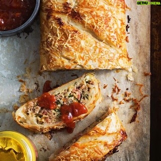 Matt Preston - 702 Likes - We Love Sausage Rolls!
Read my feature with @MichelleSouthancooks from @taste_team/ @dailytelegraph on the best new sausage rolls via the link in bio above.
Includes Green Curry Thai style sausage rolls, Mo’Rockin’ Sausage Rolls and more, more, more!
#tasteteam #sausagerolls #sausage #yum #yummy #recipe #makeit