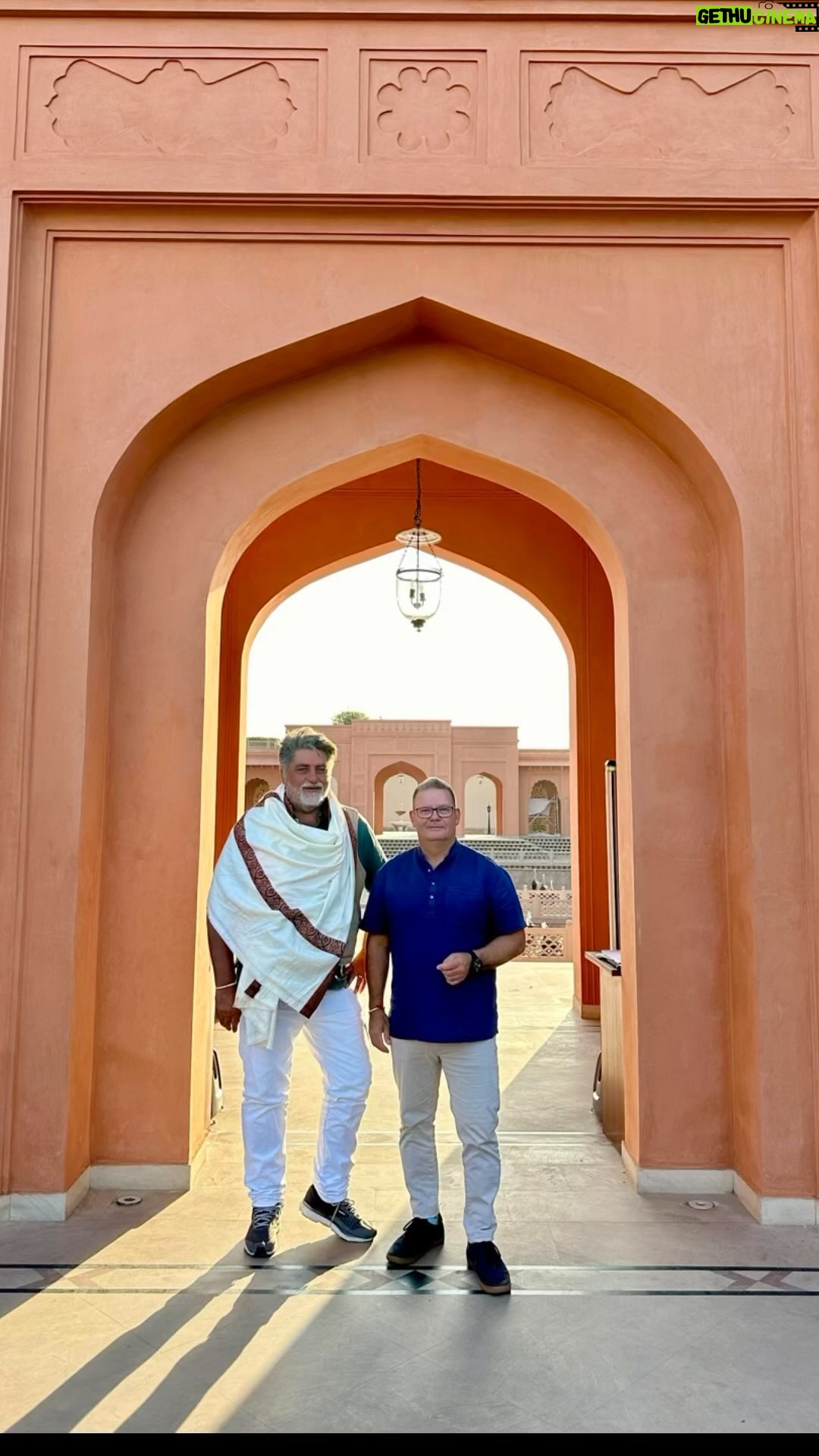 Matt Preston - 9.1K Likes - Even my ugly mug can’t distract from the perfect proportions and awe-inspiring beauty of the Taj Mahal. Not a bad mid-week jaunt all-in-all!!!. #butwaittilyouseetheBabyTaj #newadventutes #luxuryescapes