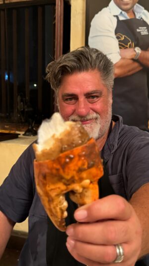 Matt Preston Instagram - Boom! Dinner at @ministryofcrab in Colombo including the biggest prawn I’ve ever met and local mud crabs that were equally impressive! Chef @dharshanmunidasa and his team the consummate hosts and champions of Sri Lankan produce! #recce #traveltoeat #dinner #bestrestaurants #crabzilla