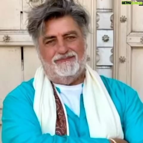 Matt Preston - 1.9K Likes - Come to India and eat from “penthouse to pavement” with me and @garymehigan over 9 days in Delhi and the Golden Triangle next year. Our signature series tour with @luxury.escapes goes on sale 9am AEST, Tuesday 19th March. Get in quick as our Vietnam tour sold out in mere hours. Sign up to the waiting list for deets via the link in bio 👆🏻
#luxuryescapes #travel #luxurytravel #india #eatindia #travelindia #travelgastronomy #food #indianfood #indiancuisine