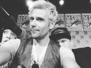 Matt Ryan Instagram - Thank you #sdcc2018  best fans ever, feel so blessed to get to play with these guys. And still play ‘JC’ #legendsoftomorrow #constantine #letsgettowork
