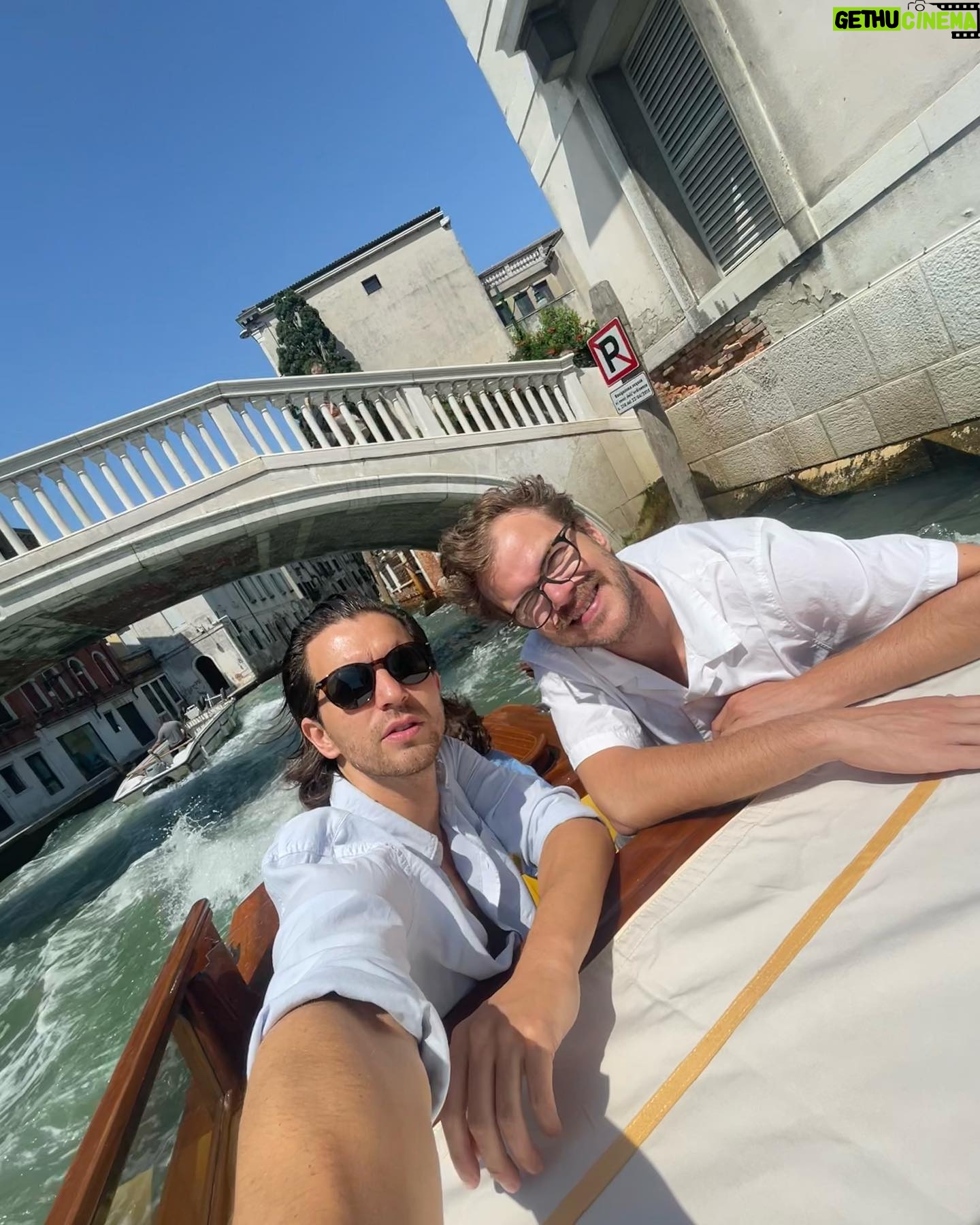 Matteo Simoni - 16.5K Likes - Love in Venice ā¤ļø