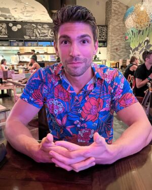 Matthew Andrews Instagram - Got caught in the storm ⛈ but we made it to my early birthday dinner 

#gaylordpalms #birthdaymonth #EDSFTG