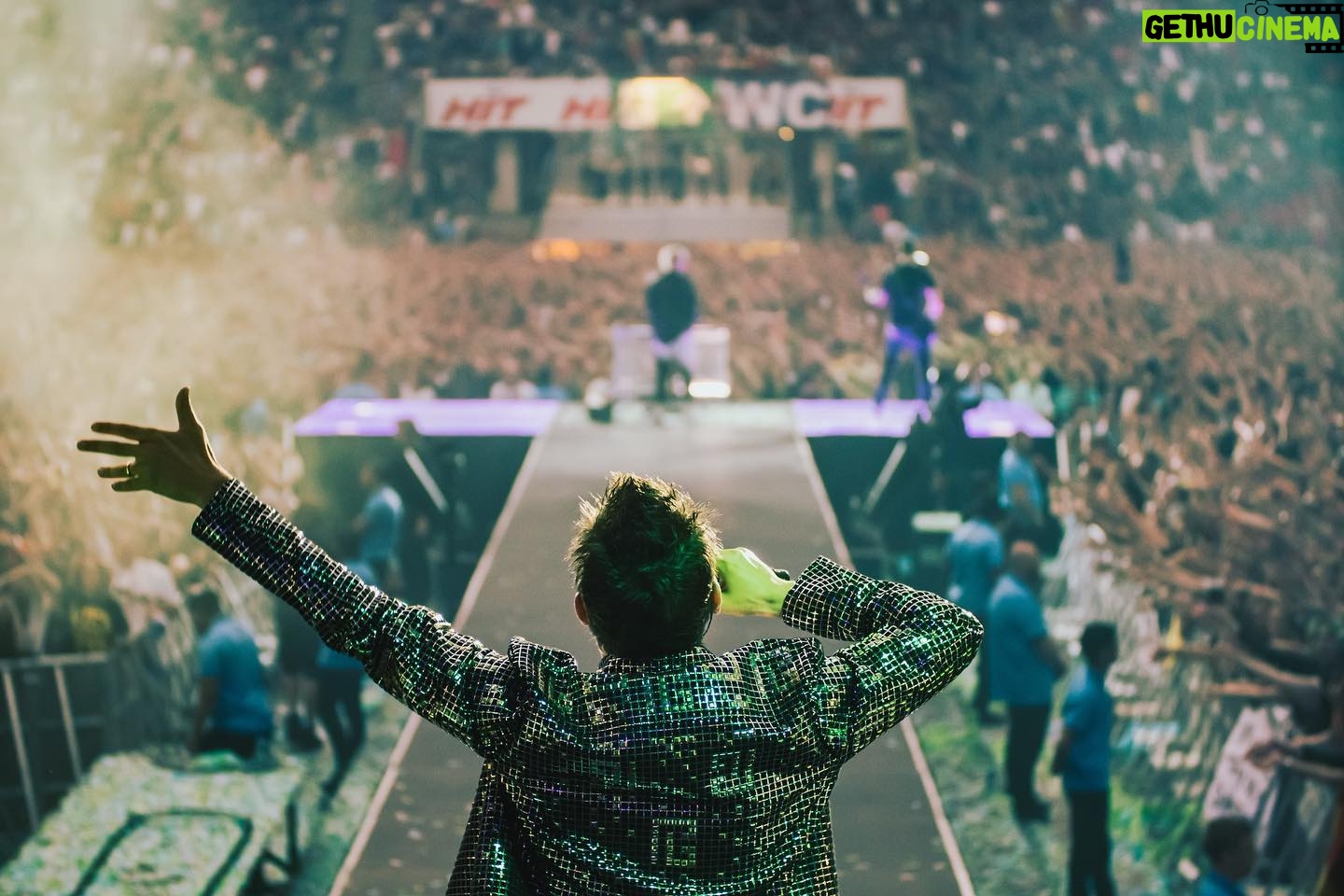 Matthew Bellamy - 25.1K Likes - Great way to celebrate my birthday, thank you Cologne for a great night ā¤ļøš©šŖ