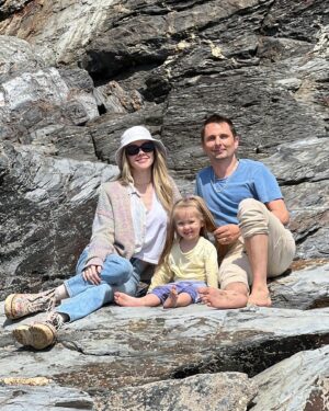 Matthew Bellamy Instagram - Beach day, Cornwall 🏖️