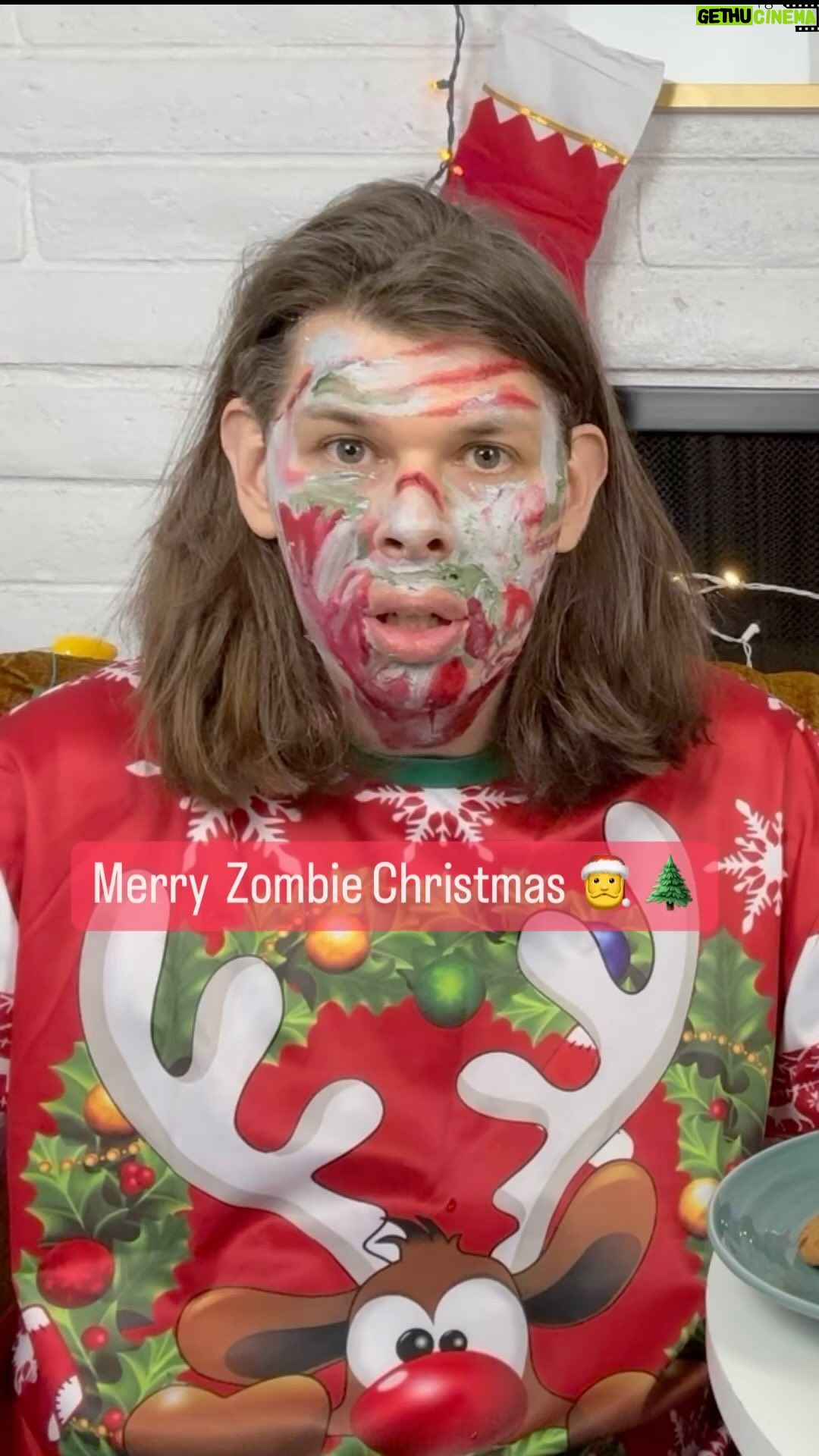 Matthew Cardarople - 361 Likes - Zombies love Christmas too.