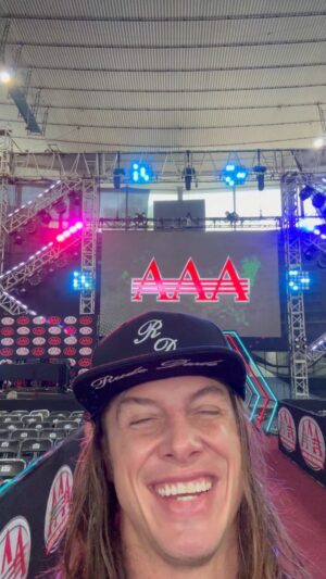 Matthew Frederick Riddle Instagram - In Mexico City tonight and this show is gonna be amazing top to bottom bro