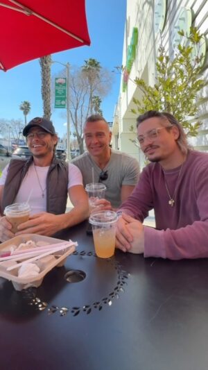 Matthew Lawrence Instagram - Even our favorite actors like the pod! So humbled! 🫶🤣 #goat #actorslife #podcast #siblings #foryou #fyp