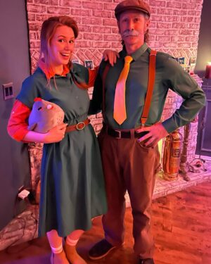 Matthew Mercer Instagram - A little behind the ball, but… Happy Halloween from #stardewvalley!!

Marnie… you’ve been staring at that microwave for 6 hours.

You’re scaring me.