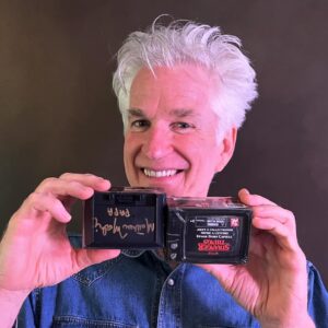Matthew Modine Instagram - Thanks to my friends at YuMe Toys, I’m giving away two Stranger Things Series 1 Upside Down Capsules! I even signed the back of each in gold Sharpie! All you have to do to enter is like this post, leave a comment (tagging a friend who loves Stranger Things), and make sure you’re both following me and @yume_toys.

For an additional chance to win, find me on X/Twitter (@MatthewModine) and REPOST the pinned post. Two winners will be selected at random from all entries across both platforms on Monday, June 10. Good luck!

#StrangerThings #papa #drbrenner #YuMe #Netflix #STgifts