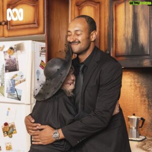 Matthew Okine Instagram - That’s a wrap 👩‍👦 #MotherAndSonTV 

Stream all episodes now on ABC iview. 

#AustralianTV #Comedy #BTS