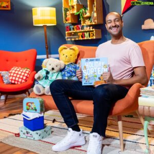 Matthew Okine Instagram - Ya boi back in the hot seat for another Playschool Storytime! This time I'm reading an absolute cracker by @jimmyrees_. All the eps are up on @abctv iview right now. #playschool