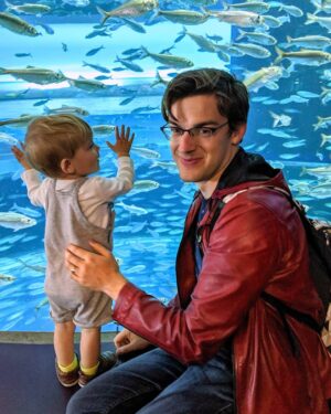 Matthew Patrick Instagram - Teaching him early that there's always plenty of other fish in the sea.

#aquarium #babyboy #newdad