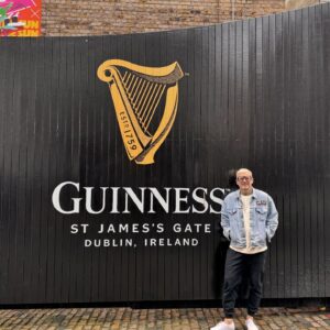 Matthew Pritchard Instagram - Buttsy’s 40th 🇮🇪

Great turnout for @buttsybutler for his birthday along with a load of faces not seen in a long time. Good to see you all. Hope you had a good weekend with everyone. 

Happy birthday Butters 👊🏽💚

#Buttsy #Dublin #Birthdays