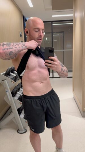 Matthew Santoro Instagram - Exactly 69 days of dedication and consistency. Running and lifting weights every day, and a proper diet. And I'm only just getting started! #motivation #fitness #fitnessmotivation #fitnessaddict #fitnessjourney