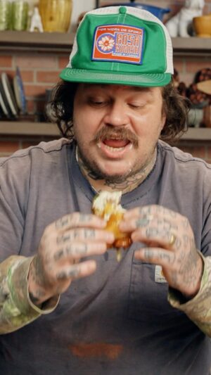 Matty Matheson Instagram - LAY ME DOWN ON RED SILKY SHEETS AND POUR HOT HONEY ALL OVER ME AND FEED ME THESE HOT HONEY CHICKEN SLIDERS AND LET ME SLIP AROUND AND AROUND THIS RECIPE IS GONNA SLIDE RIGHT INTO YOUR HEARTS NEW COOKIN’ SOMETHIN’ OUT NOW ON YOUTUBE!