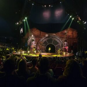 Maude Charron Instagram - Thank you (again) Georgia,
I had a quite motivating, inspiring, disturbing and entertaining 2 weeks
See you soon! 

#weightlifting #powerandgraceperformance #harrypotterexibition #shootingrange #kurios #cirquedusoleil