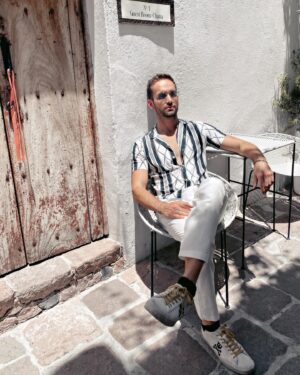 Mauricio Hénao Instagram - Summer and mimosas 
📍 San Miguel de Allende