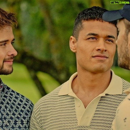 Mauricio Hénao - 37.4K Likes - Me cuentan que los secretos de este trío los tienen pegados 🔥🥵🎬 @juliancerati @felipelondonoo #PERFILFALSO #FAKEPROFILE
Agradecido por este reto @pillanes @marthagodoy2000 @stopello ❤️🍿 @netflixlat