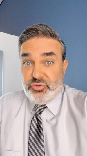 Mauricio Islas Instagram - Solo porque ustedes lo pidieron 🙈🙈🙈 ¿quien me da licencia? #fun #video #funny #love #family
