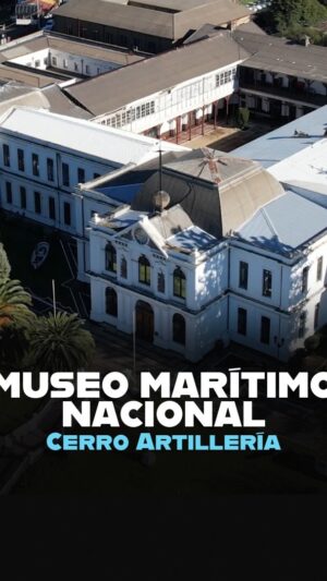 Mauricio Jürgensen Instagram - 🌊Un Patrimonio del Mar y Valparaíso✨ llegamos hasta el Paseo 21 de Mayo junto al callejero @mauriciojurgensenr para que conozcas la historia del @museomaritimocl 😍

🫡¡Empápate de historia y porteñidad en este capítulo estreno!💎

@municipiovalpo
