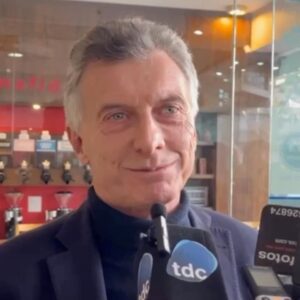 Mauricio Macri Instagram - Acompañando a Caro Losada y Fede Angelini en Santa Fe
