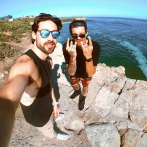 Mauricio Miguel Instagram - happy birthday irmão, poderia escrever um texto infinito pra te agradecer por tudo que já fez por mim e sei que faria o dobro, obrigado por tudo! Deus abençoe sempre sua vida, amo voce ❤️