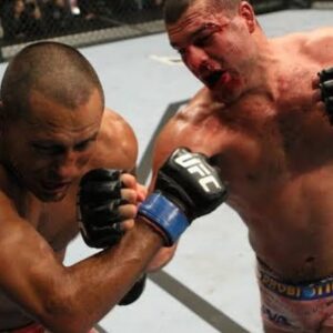 Maurício Rua Instagram - Nessa noite mais que especial de UFC 300, passa um filme na cabeça! 
A lembrança de tantos momentos, emoções e memórias numa trajetória de 16 anos no maior evento de MMA do mundo. Tenho muito orgulho de ter sido um dos atletas com mais longevidade na história do evento, e de todos os momentos que vivi no octógono. 
Já contagem regressiva pro UFC Rio… Vejo vocês lá!

In this very special night of UFC 300, so many things flashes trough my mind like a movie! The memory of so many moments and emotions in a history of 16 years at the world’s biggest MMA event. I’m very proud of having been one of longest lasting fighters in the history of the show, and very proud of all the moments I lived inside the octagon. I’m already counting the days to UFC Rio…
See you there!