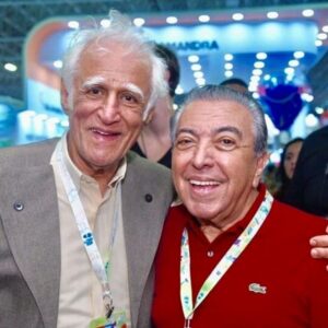 Mauricio de Sousa Instagram - Que tristeza! Não tenho palavras. Perdi mais que um grande amigo. Perdi um irmão. Das letras, dos traços e da vida! Mas ele estará sempre aqui em meu coração. E nos corações de milhões de brasileiros maluquinhos, de todas as idades, que seguirão apaixonados por sua obra. Viva, Ziraldo!