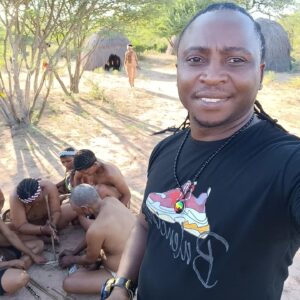 Max Bendo Instagram - A very great day in Botswana with the famous tribe(THE BUSHMAN TRIBE)