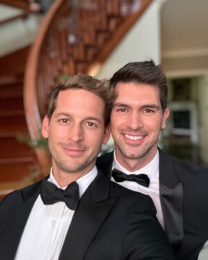 Max Emerson Instagram - Just a couple penguins lookin to nest #🐧