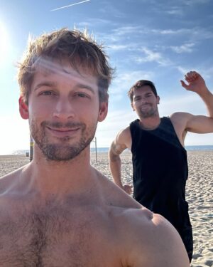 Max Emerson Instagram - Needed a haircut, but went to the beach with my boyfriend instead