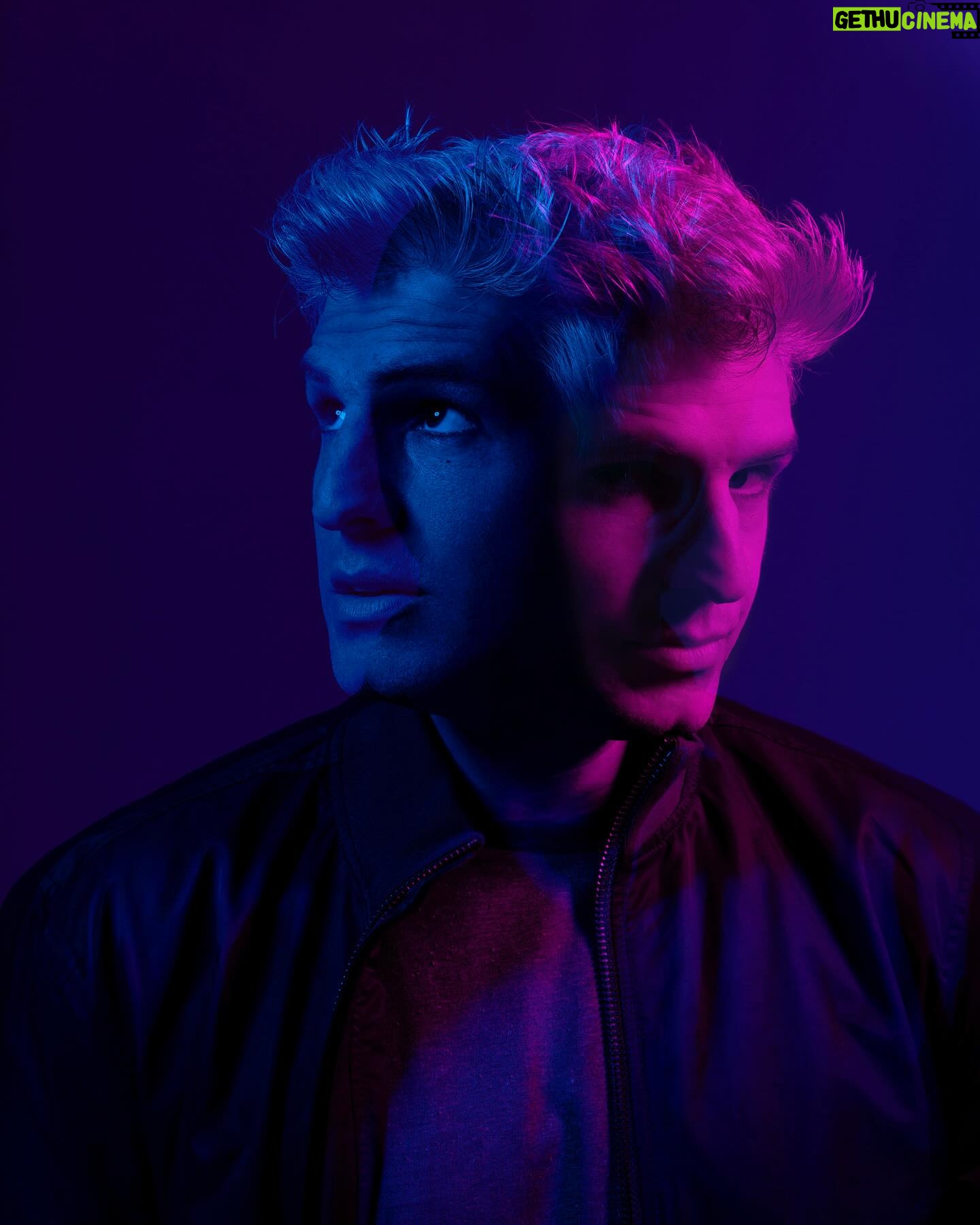 Max Joseph - 86K Likes - The news is out. I’m coming back to host an episode of Catfish this season. Here are some outtakes from a Catfish photo shoot we did with legendary photographer @pamelalittky