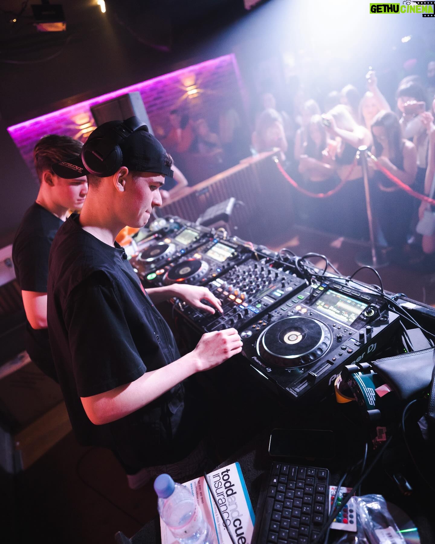Max Mills - 4.3K Likes - This year made no sense and I love it.
1. Charity football match in honour of my friend Ethan ❤️
2. Had my first proper DJ set
3. 2nd ever DJ set (clearly the first one went alright)
4. Went to Disneyland with some fellas
5. Somehow played football in front of about 4000 people 🤷♂️
6. Getting rid of some excess brain cells in Scotland
7. Did a photoshoot with the brother (which you lot are yet to properly see) sorry..
8. Got in a fight with the worlds strongest man (clearly won)
9. Went to my first F1 weekend at Silverstone (still can’t believe it)
10. Losing more brain cells but this time at Legoland.
There will be a part 2 to this as this is only half of the year but what a first half ay? I’ve got such an odd life istg