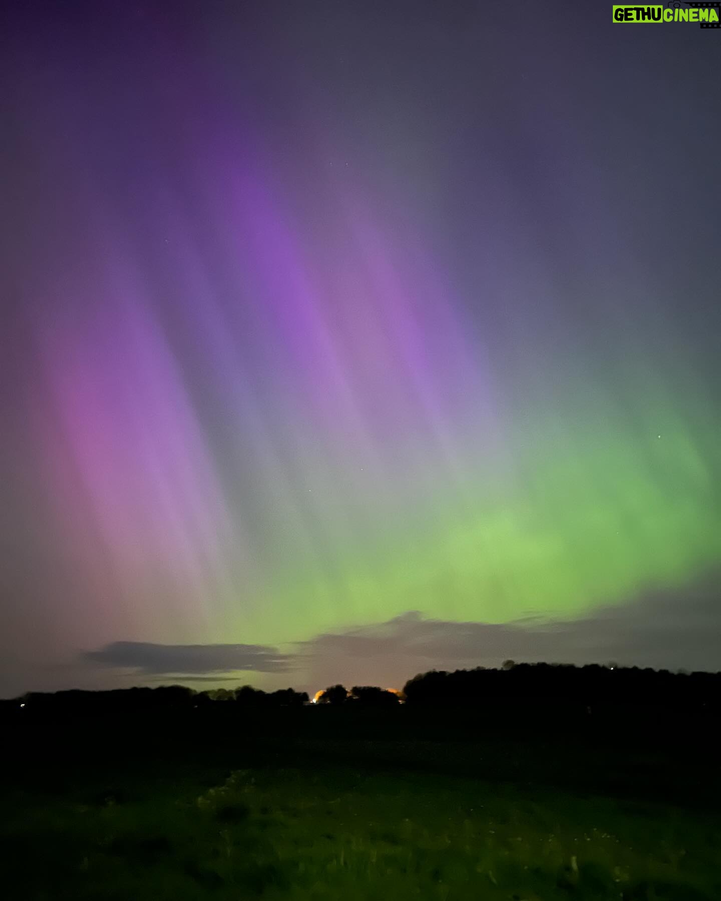Max Mills - 18.1K Likes - Never thought I’d see the northern lights without having to leave the UK but here we are…