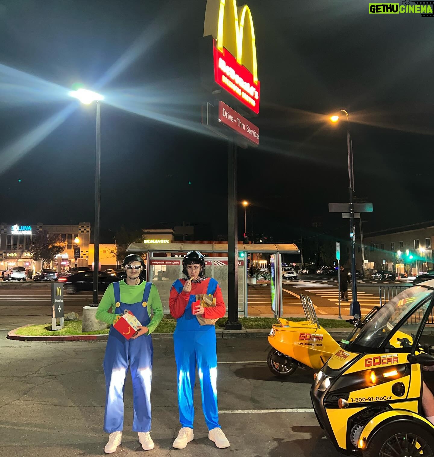 Max Mills - 3.9K Likes - Just pre warning, there is a lot of weird content about to be posted over the next couple weeks 🗿