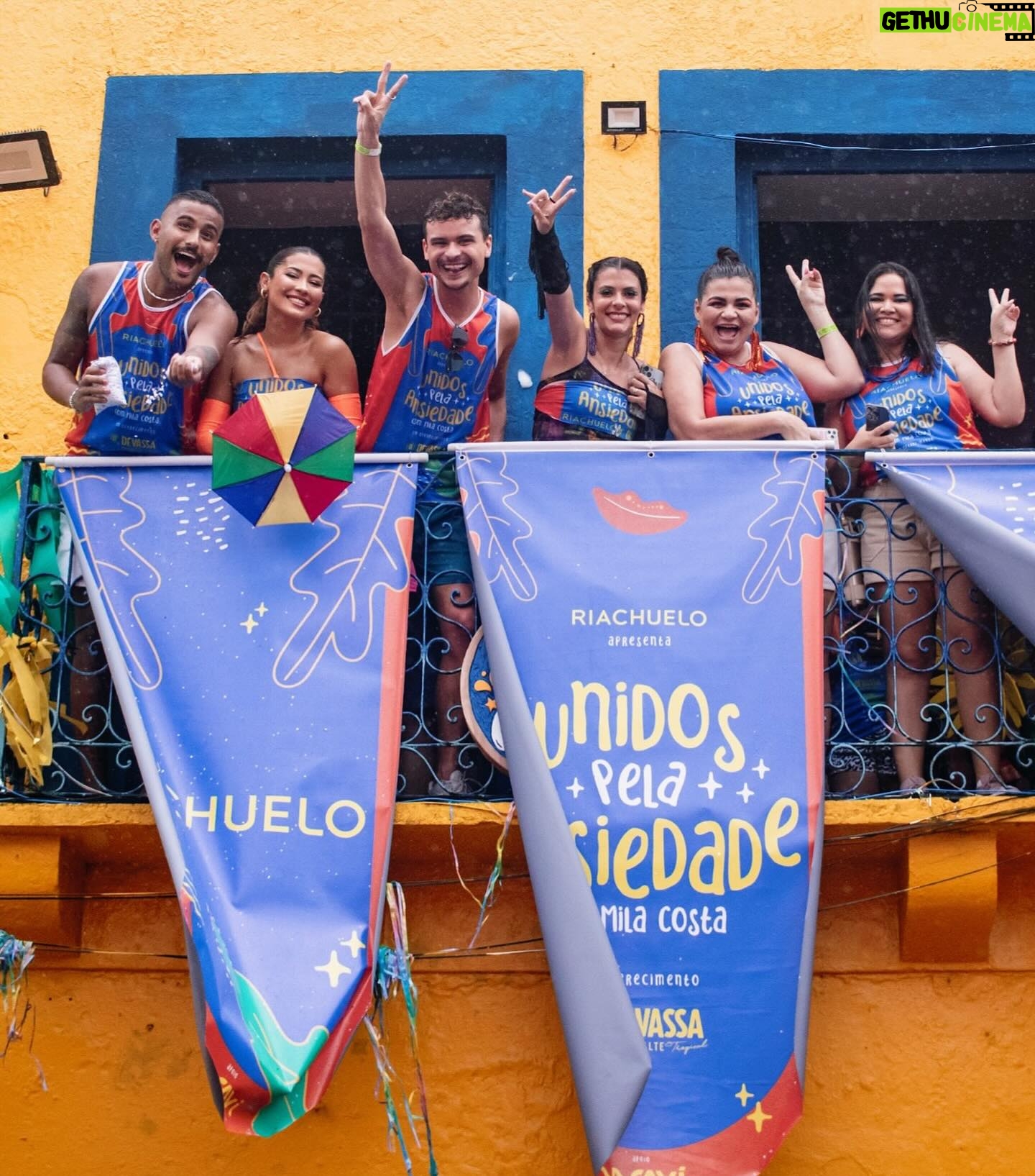 Max Petterson - 46K Likes - Que energia incrível que é o carnaval de Olinda! É quente, caótico, mas é bom! Hahaha! Obrigado @nocasomila e @blocounidospelaansiedade e @riachuelo pela experiência incrível! ♥️🔥