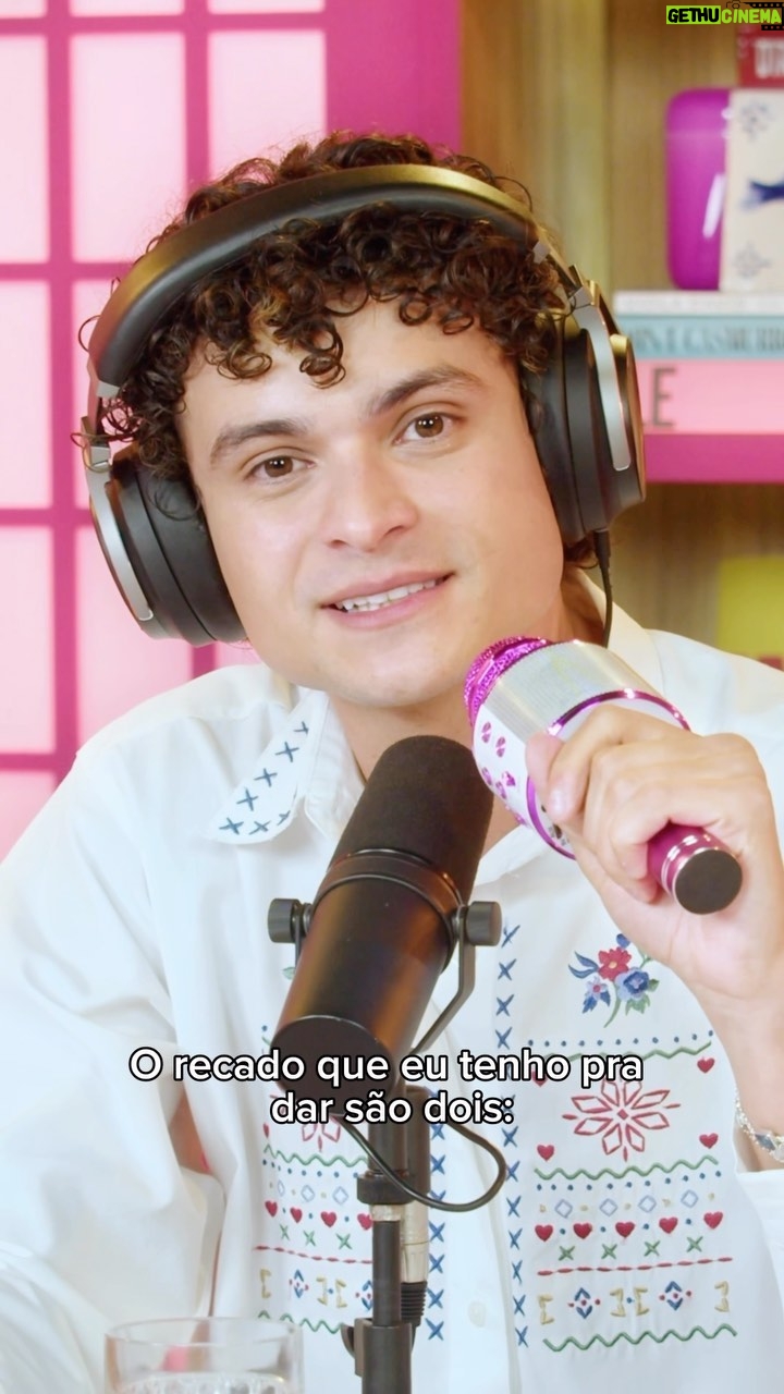 Max Petterson - 63.5K Likes - ✨ Dica do dia com @maxpetterson ✨ #ParOuÍmparPodcast já está disponível em áudio e em vídeo no @globoplay e no Youtube do @gnt!