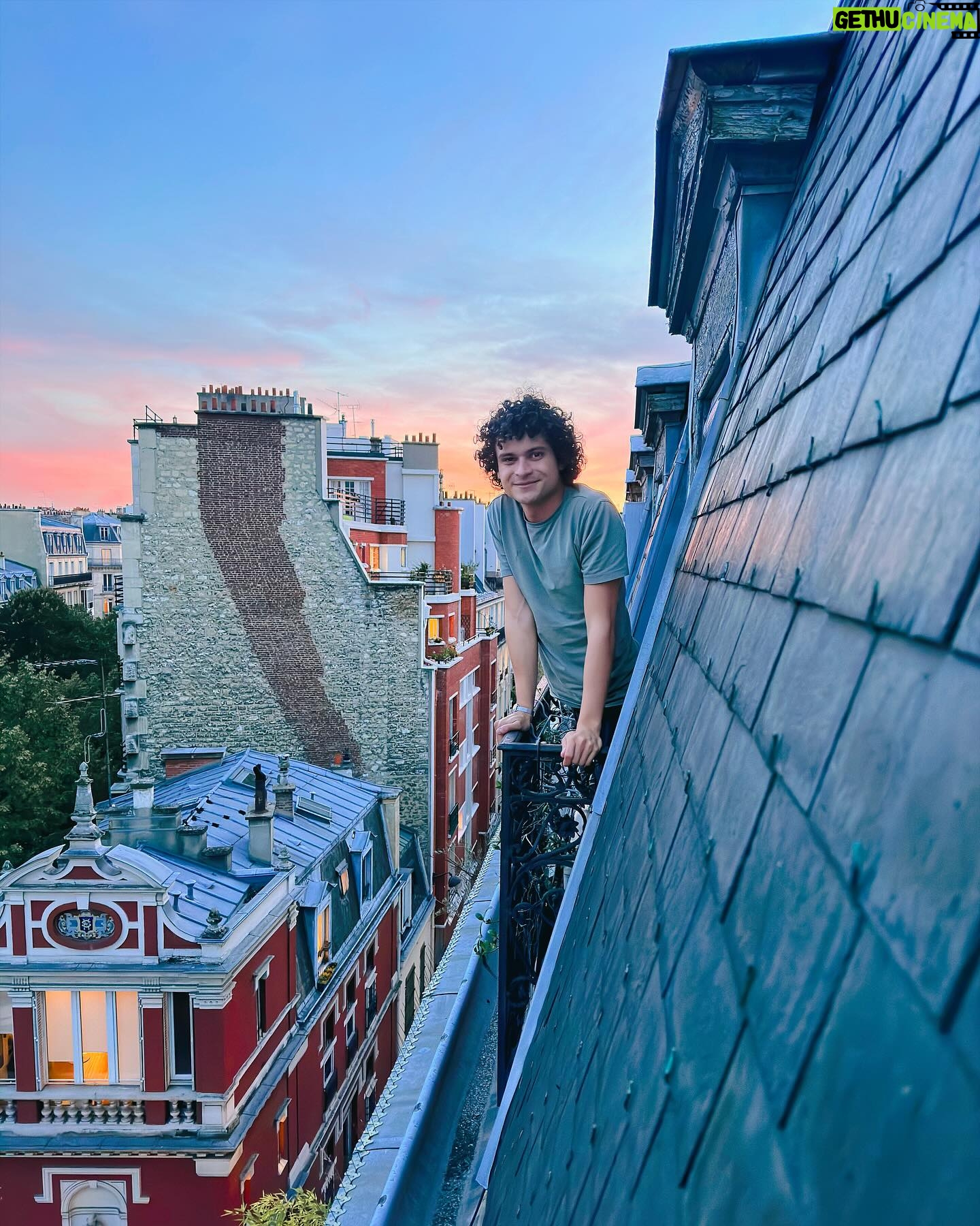 Max Petterson - 43.8K Likes - São 9 anos de Paris e toda uma vida de Brasil nos couros! ♥️
