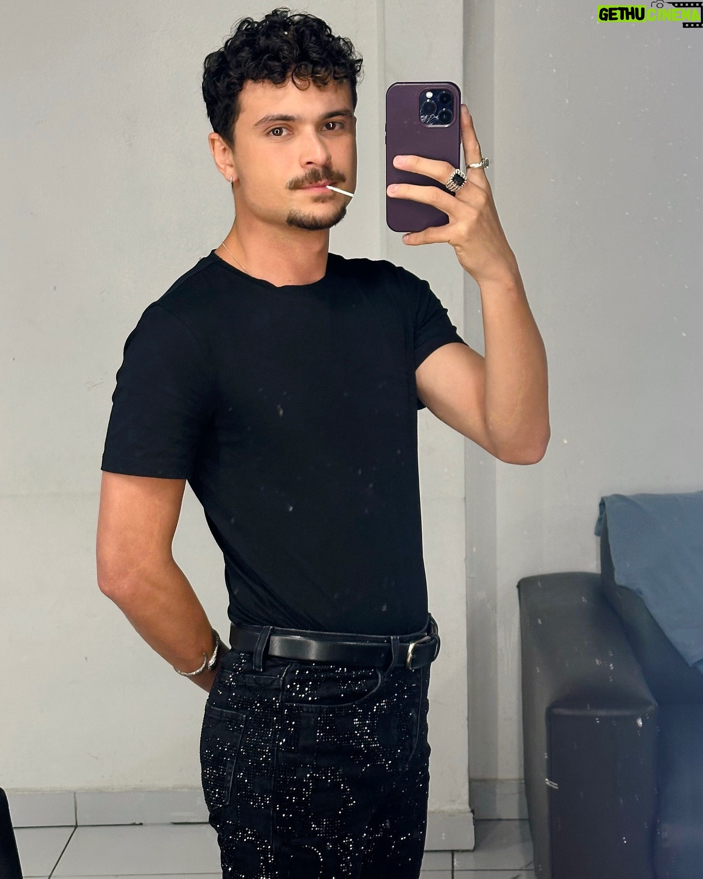 Max Petterson - 28.8K Likes - Manaus ♥️ Obrigado por essa experiência inesquecível! 🌅