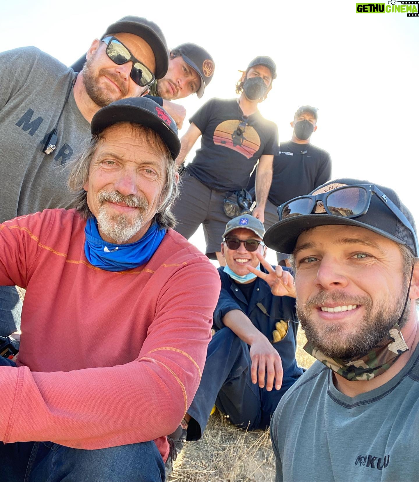 Max Thieriot - 20.9K Likes - Donāt forget to tune in tonight!!! All new episode of @sealteamcbs !!! Love these guys!! What a team!!! Thank you all for making me better every day! @j.michaelmuro you my friend are a legend! I am so grateful for you š ! I look forward to many more amazing adventures with you by my side! LFG!!! #teamworkmakesthedreamwork #themuro #sealteam #directing @cbstvstudios @cbstv @domjr777