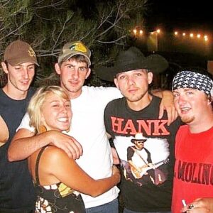 Max Thieriot Instagram - “We’re from North California...” great times back in the day! What’s your favorite Hank song!? #bocephus #hankjr #countryboycansurvive #waybackwednesday #wbw #country #allmyrowdyfriendshavesettleddown