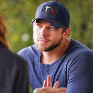 Max Thieriot Instagram - Back at it tonight baby!😘 #sealteam #50shadesofclay