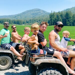 Max Thieriot Instagram - Ready for some summer sun at the ranch! 🇺🇸🥰 #bangbang4wheelergang #larabee #summer #ranch #norcal @chadmendes