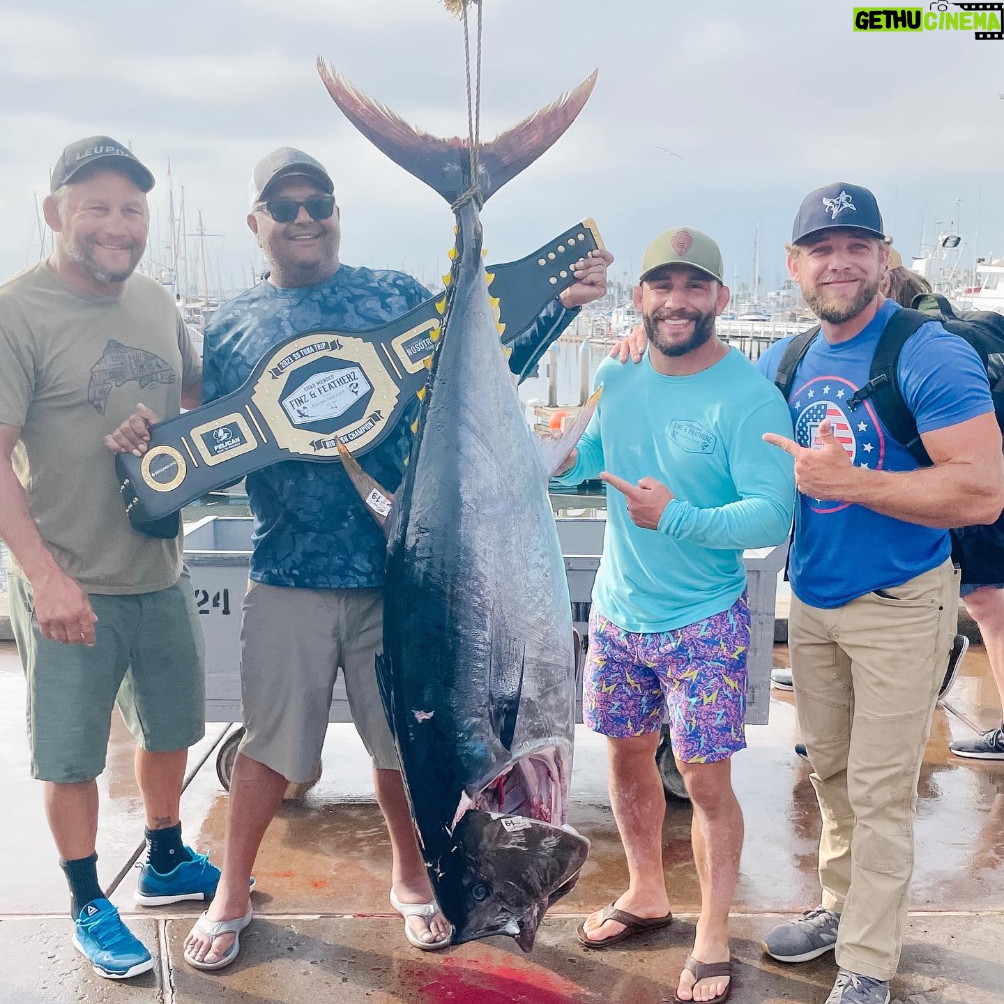 Max Thieriot - 23.4K Likes - Epic trip catching giant bluefin tuna with this motley crew!!! Sushi time baby!!!!!! Thanks @chadmendes @finzandfeatherzguides @shogunsportfishing for the awesome adventure !!! š£š