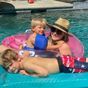 Max Thieriot Instagram - Happy Mother’s Day !!!!! Sending love to you all today ❤️ Especially these two!! Lex, Beaux and Little couldn’t b luckier to have you as their mommy! #mothersday #mommasboy #mom #mommy #myangels #loveyou