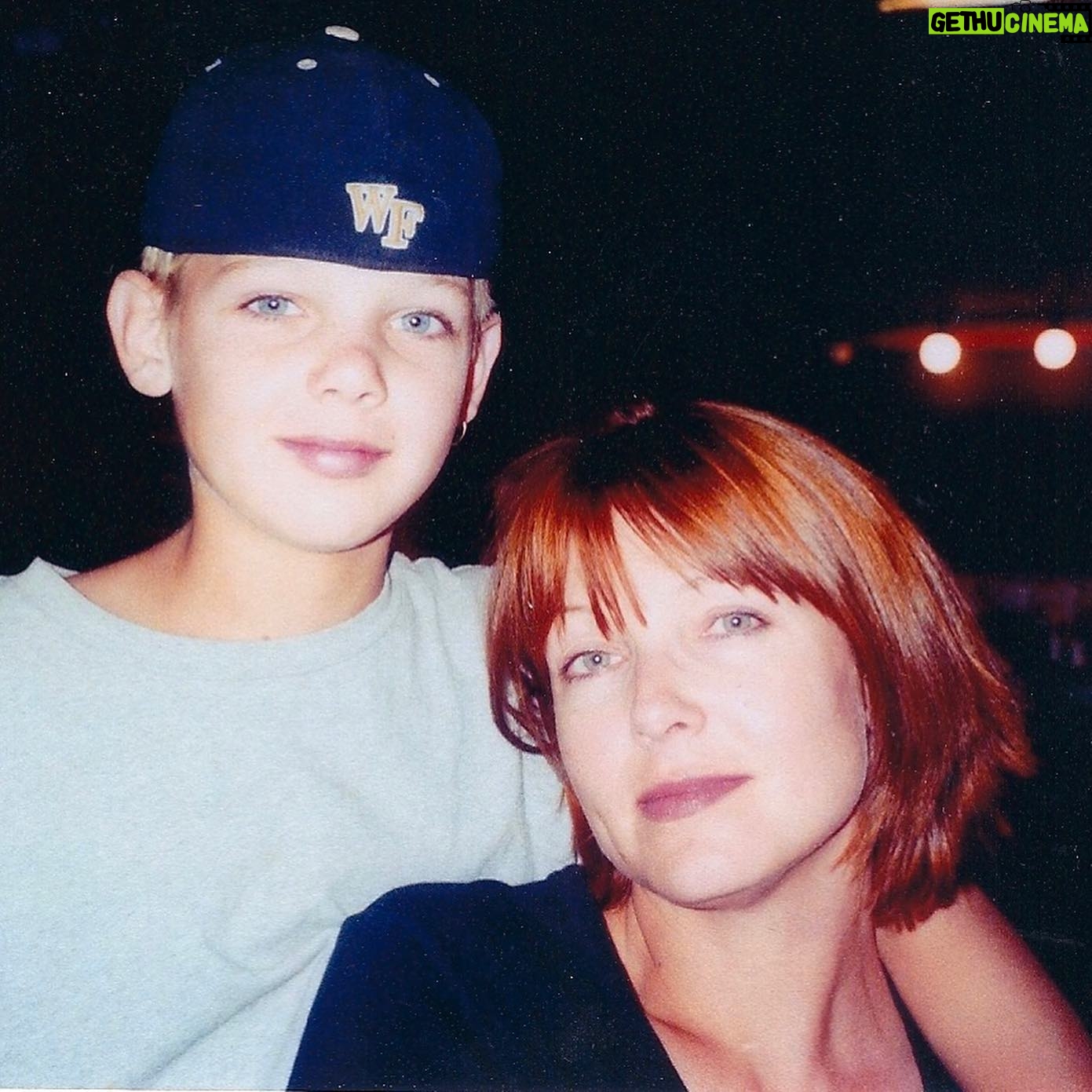 Max Thieriot - 21.1K Likes - Happy Motherās Day !!!!! Sending love to you all today ā¤ļø Especially these two!! Lex, Beaux and Little couldnāt b luckier to have you as their mommy! #mothersday #mommasboy #mom #mommy #myangels #loveyou