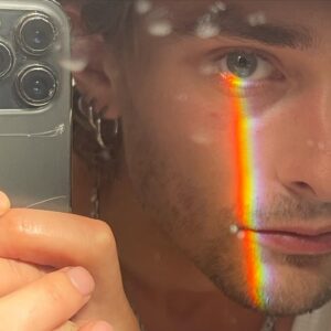 Maxence Danet-Fauvel Instagram - Look mom I’m a rainbow