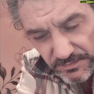 Maxi Ghione Instagram - La etimología de la palabra RESPETO, es RESPECTUM (del latín) y literalmente quiere decir:
 "VOLVER A MIRAR" 
.
#pensamientos